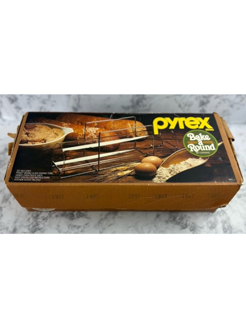*Vintage Pyrex 990 Bake A Round Glass Bread Tube with Rack in Box Cookware